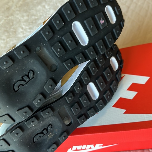 Nike Air Max Pre day Shoe - Picture 5 of 7